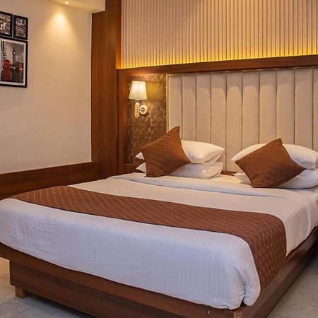Hotel Czar Inn - Vashi Navi Mumbai Buitenkant foto