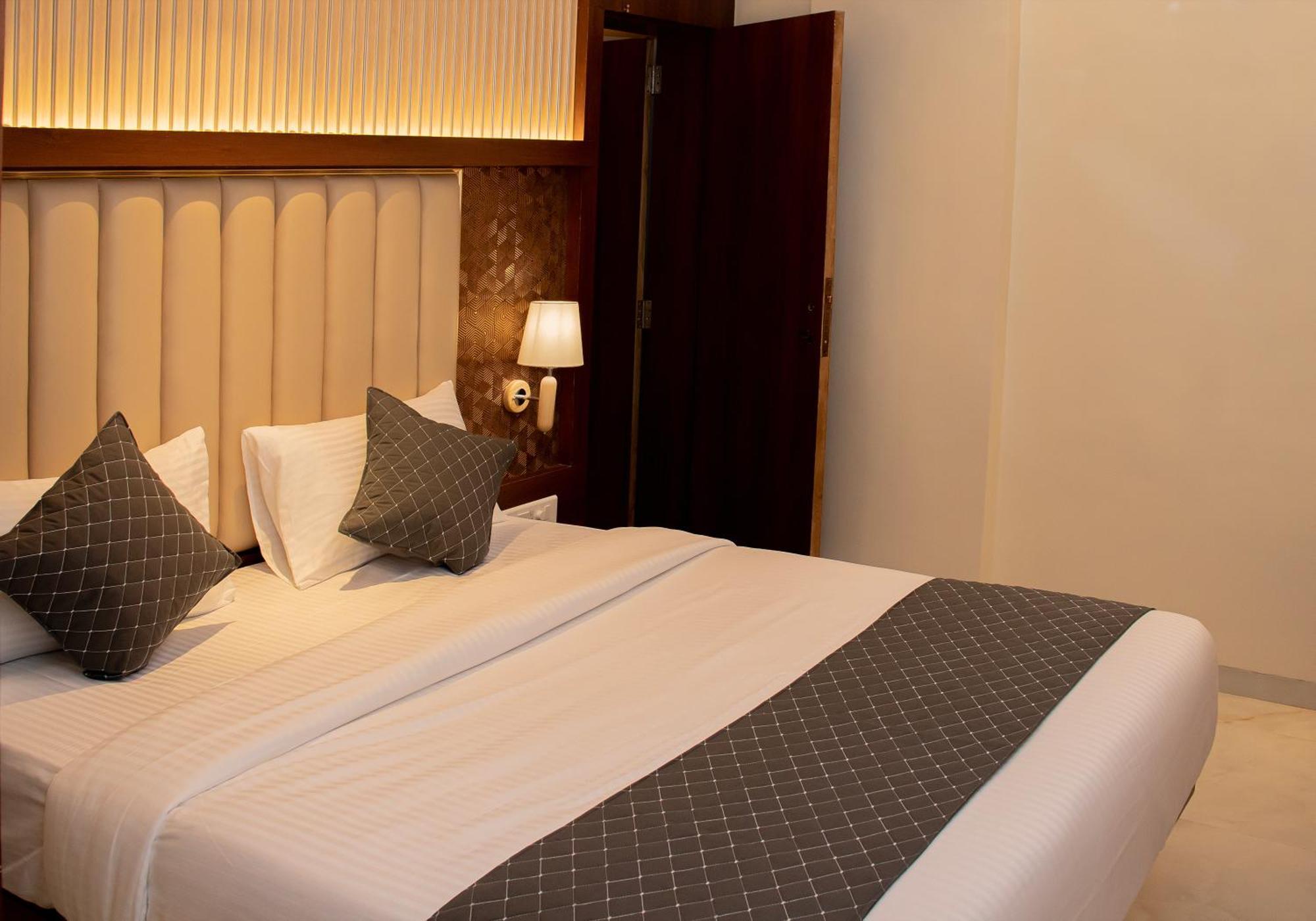 Hotel Czar Inn - Vashi Navi Mumbai Buitenkant foto